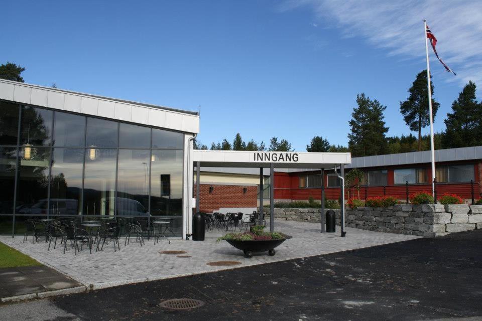 Slobrua Gjestegard Skarnes Stasjonsby Exteriér fotografie